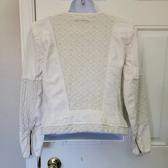 ZARA Women's Quilted White Moto Motorcycle Jacket Zippers Pockets Size L - Picture 8 of 14